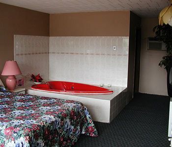 Rainbow Motor Inn - Fallsview Niagara Falls Eksteriør billede